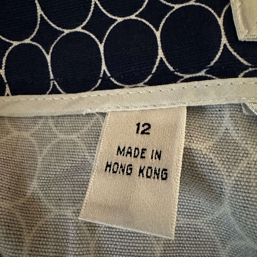 Chic Talbot’s Navy Oval Patterned Capris Pants-Si… - image 8